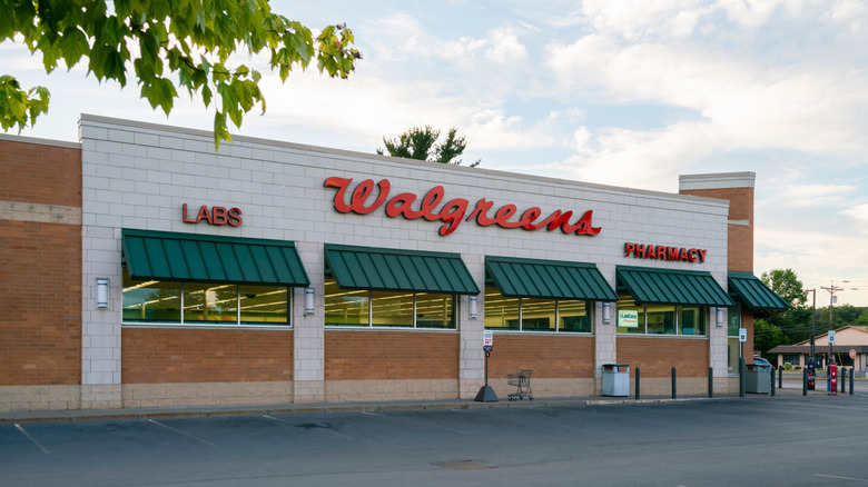 Walgreen's store exterior