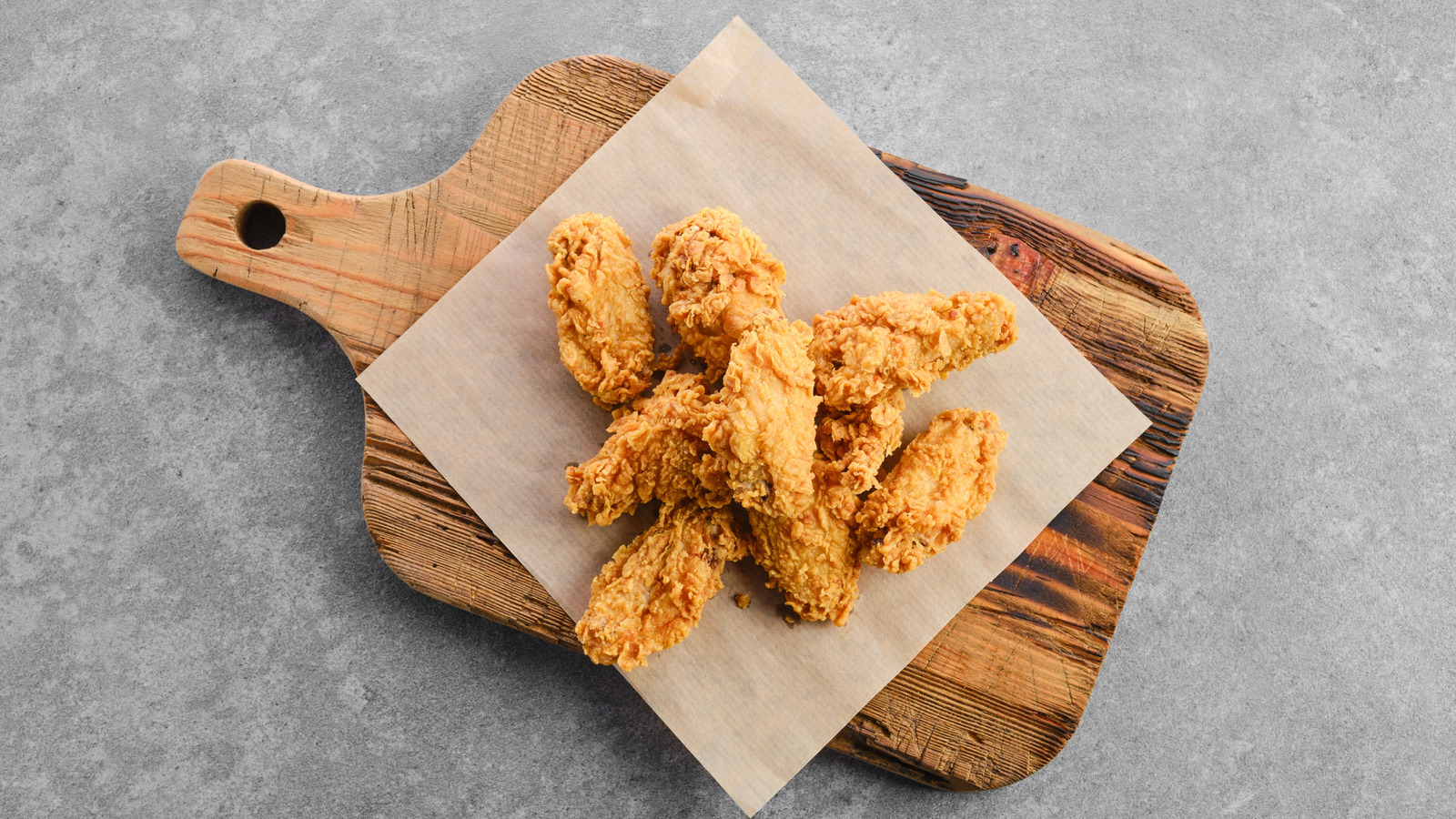 The Gas Station Chicken Wings That Might Beat Your Favorite Chain - Tasting Table
