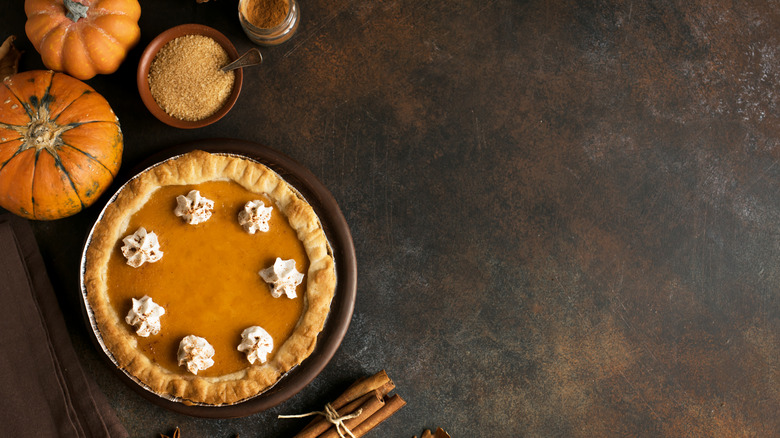 pumpkin pie, fall baking, autumn dessert