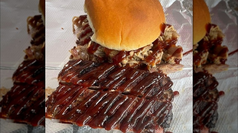 Ribs and a pulled pork sandwich
