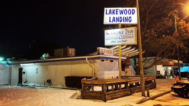 Exterior of Lakewood Landing at night with snow
