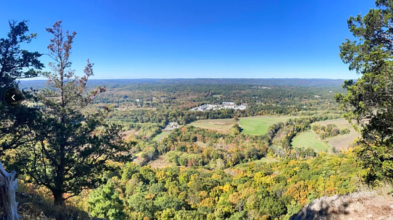 https://www.reddit.com/r/Connecticut/s/JJpZkvuweT