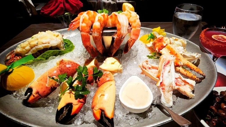truluck's restaurant seafood platter