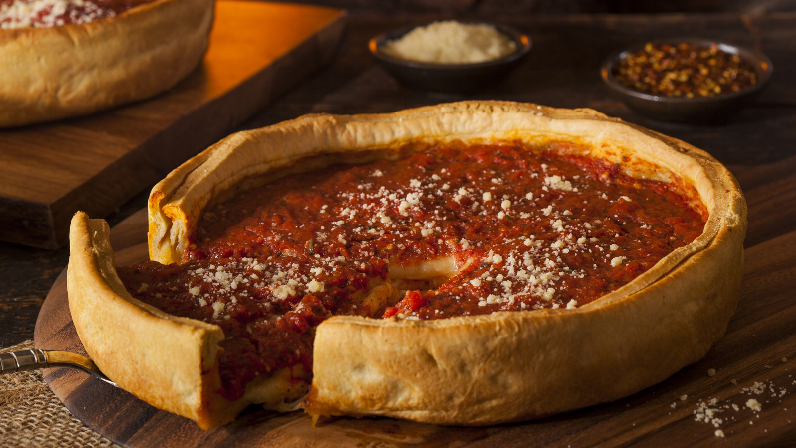 The Highest-Rated Pizza Chain In The US Is A Deep-Dish Destination, According To Yelp - Tasting Table