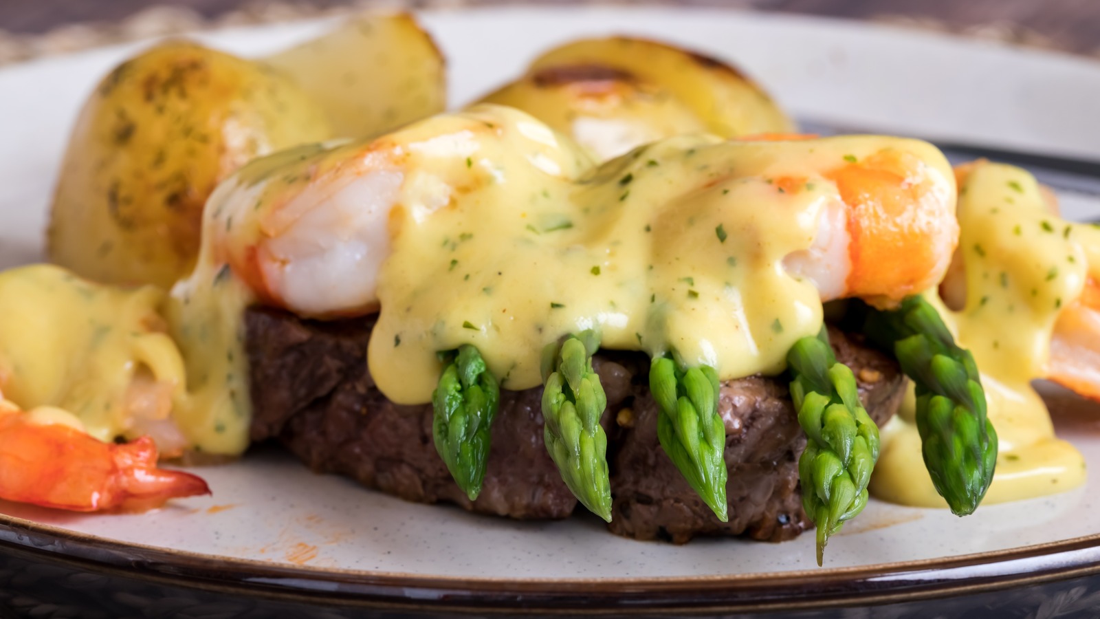 The History Of Steak Oscar Is Rooted In Swedish Royalty