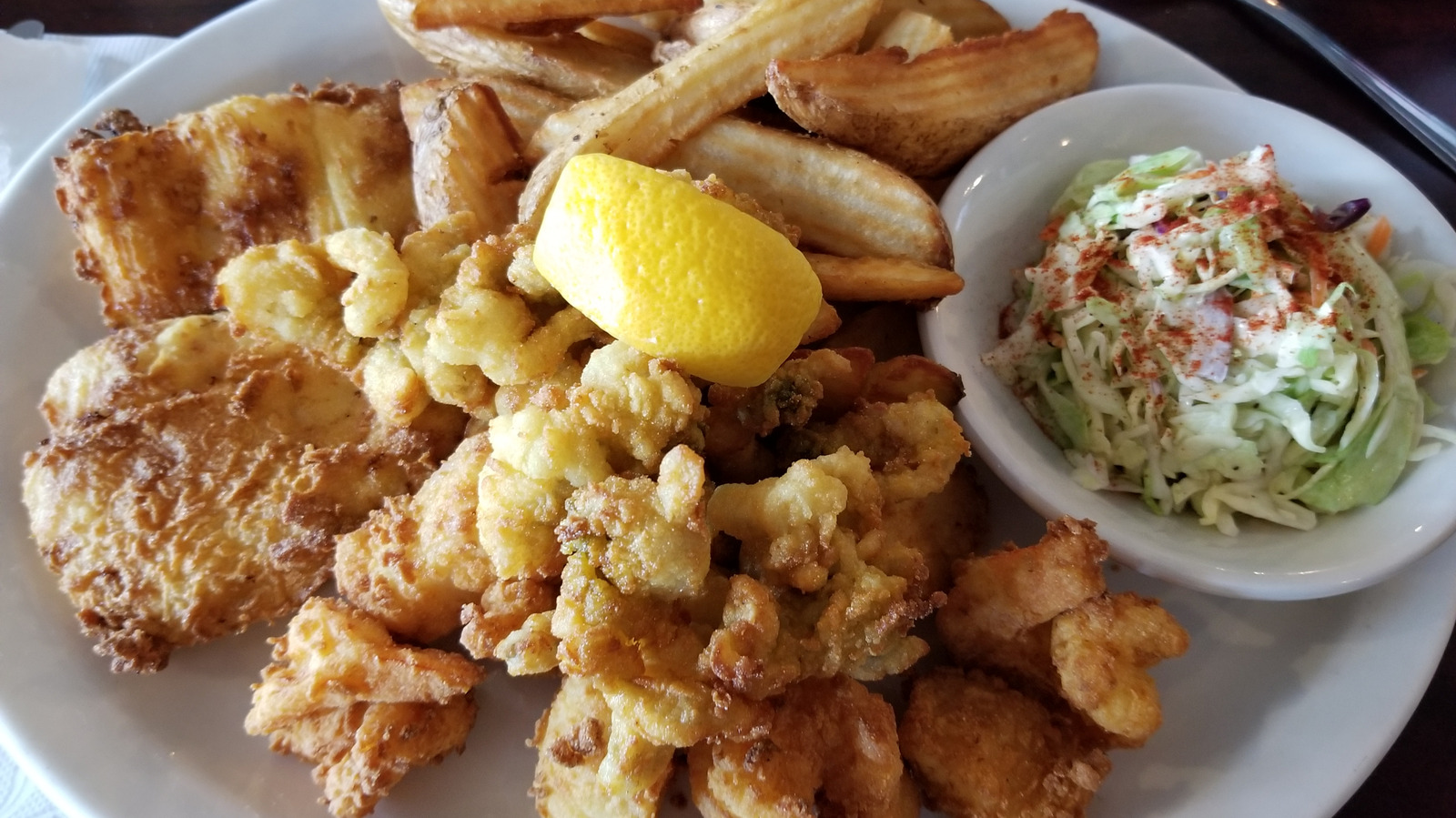 The Howard Johnson's All-You-Can-Eat Deal Boomers Might Remember - Tasting Table