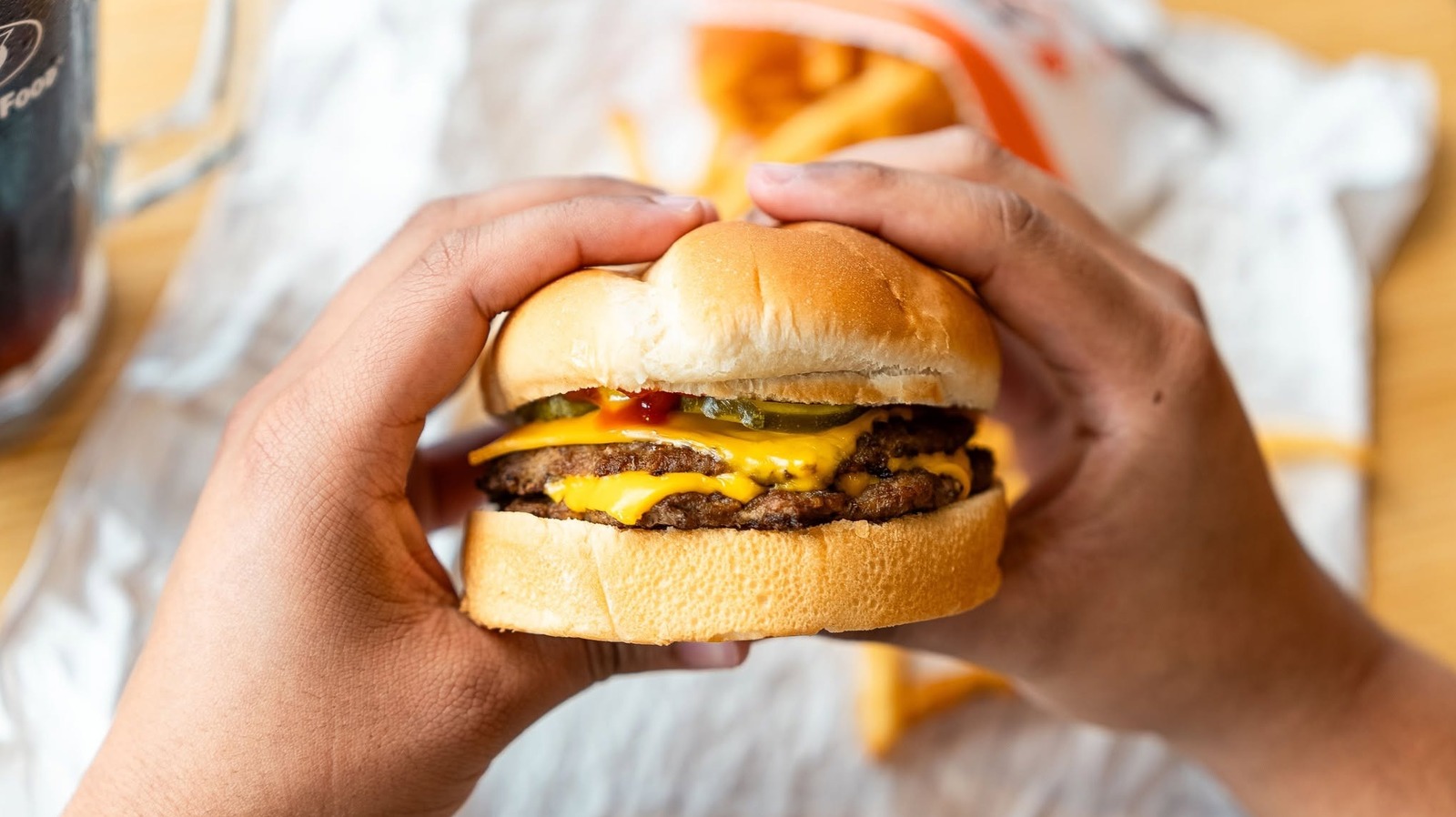 The Iconic California-Based Restaurant That Has More Stores In Wisconsin Than Anywhere Else