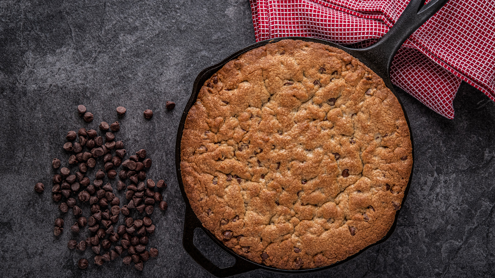The Important Tip You Need For Grilling Dessert In Cast Iron