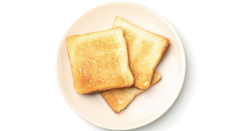 plate of plain toast