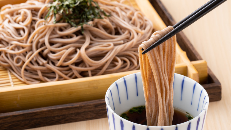 soba noodles dipped in sauce