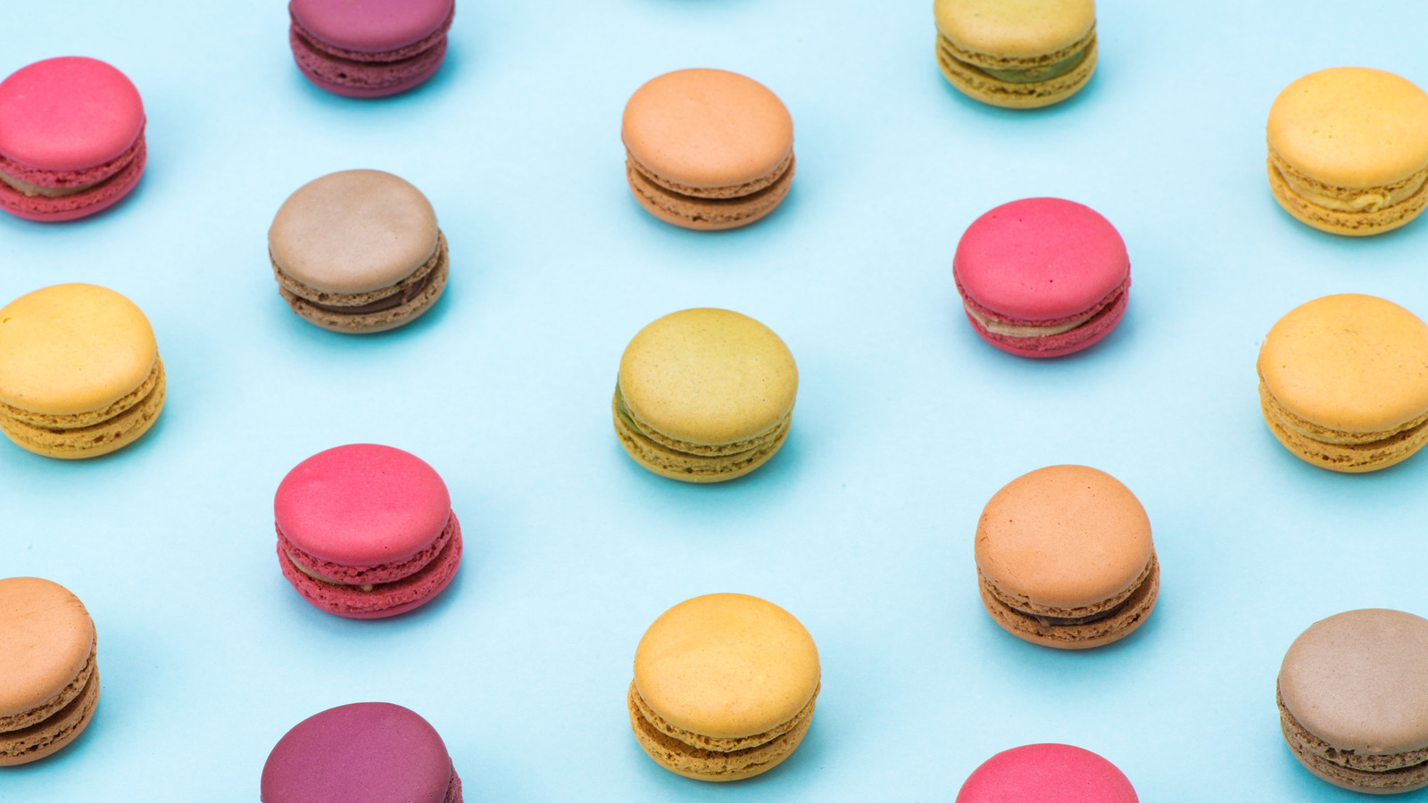 The Key To Getting Perfect Macaron 'Feet'