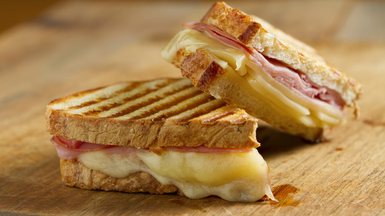 Ham and cheese panini 