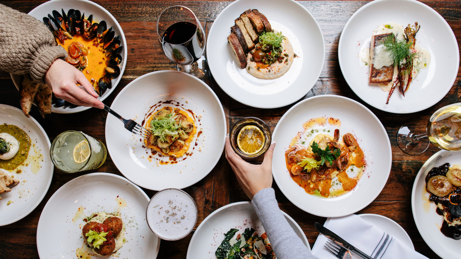 The Leftover Food Etiquette Rule You Should Never Break At Parties