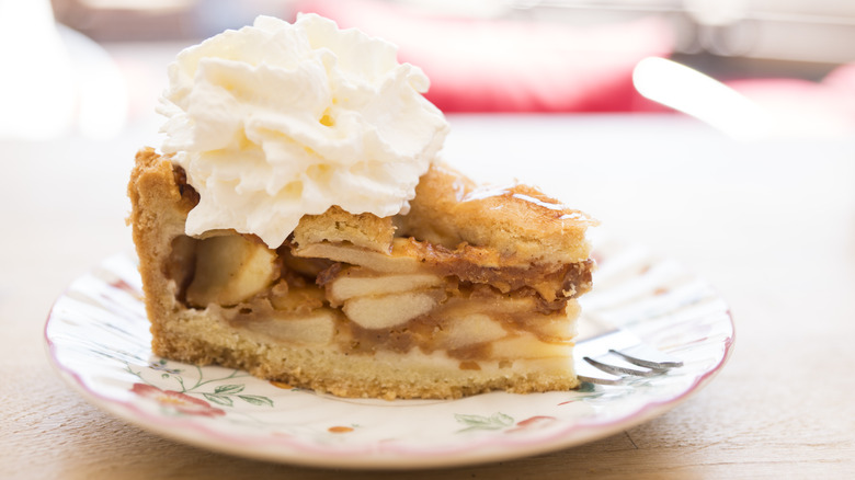 Apple pie with whipped cream