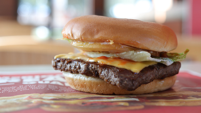 Wendy's cheeseburger on tray