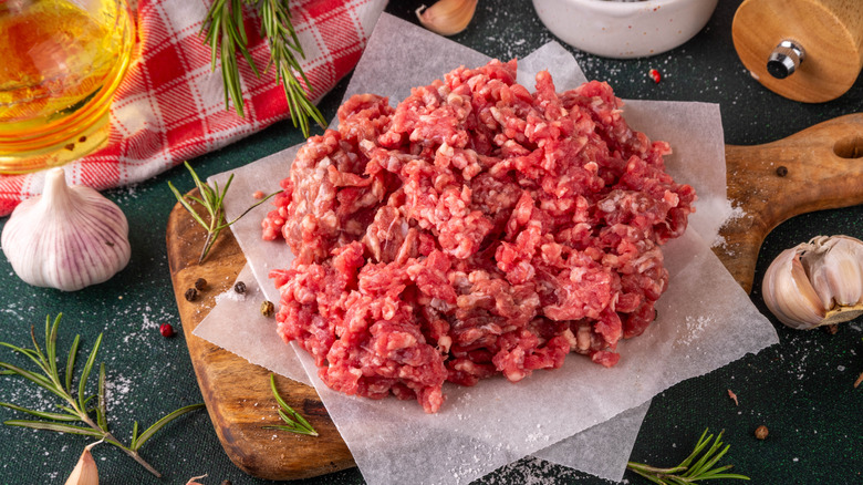 Ground beef with seasonings