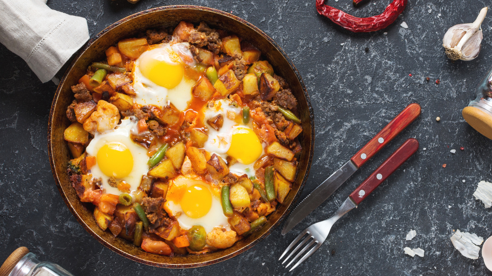 The Make-Or-Break Potato Move For The Best Breakfast Hash Of Your Life - Tasting Table