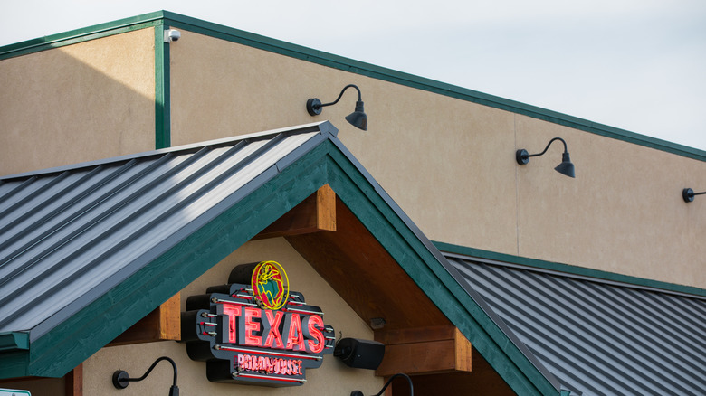 Exterior rooftop of Texas Roadhouse restaurant