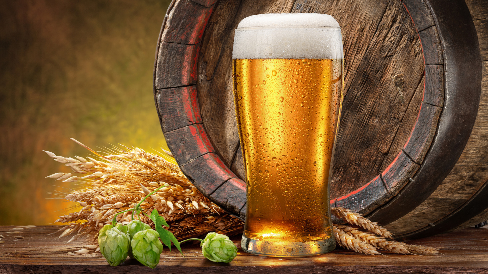 The Midwest Grocery Store Chain Where Customers Can Drink A Local Craft Brew On Tap While They Shop - Tasting Table