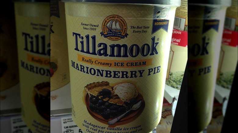 Tub of Tillamook Marionberry Pie ice cream