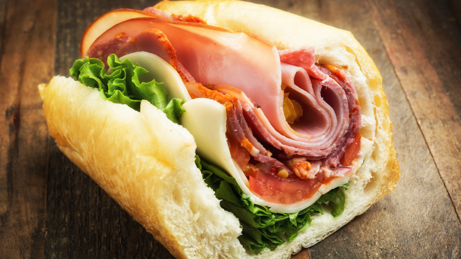 The Must-Have Seasoning That Should Always Be On An Italian Sub