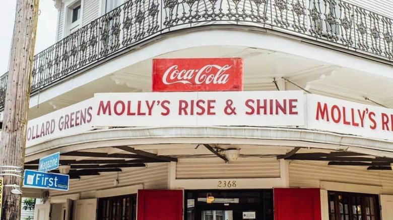 Molly's Rise and Shine storefront
