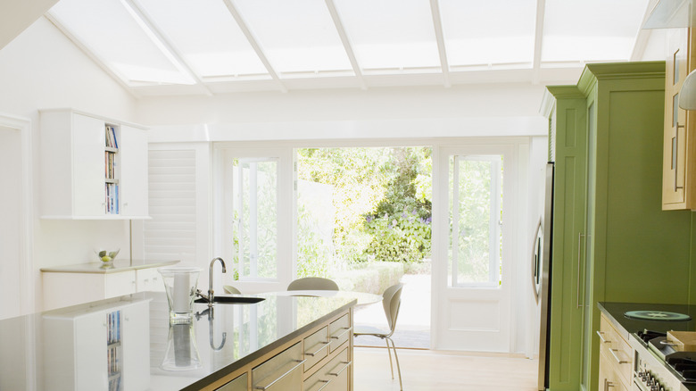 Bright and beautiful solarium kitchen