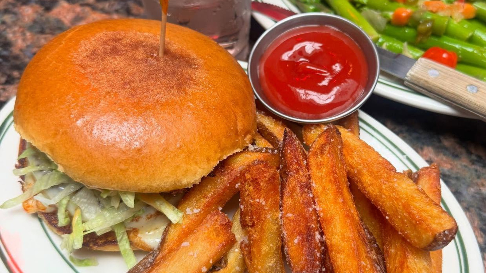 The NYC Burger Joint Customers Rave About Doesn't Have An Ounce Of Beef On Site