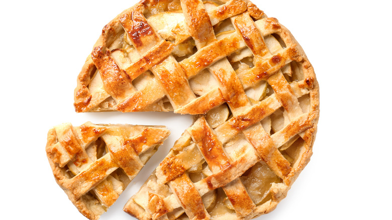 apple pie with lattice crust