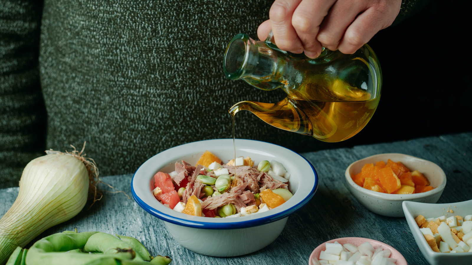 The Oil You Should Be Using To Dress Just About Any Salad - Tasting Table