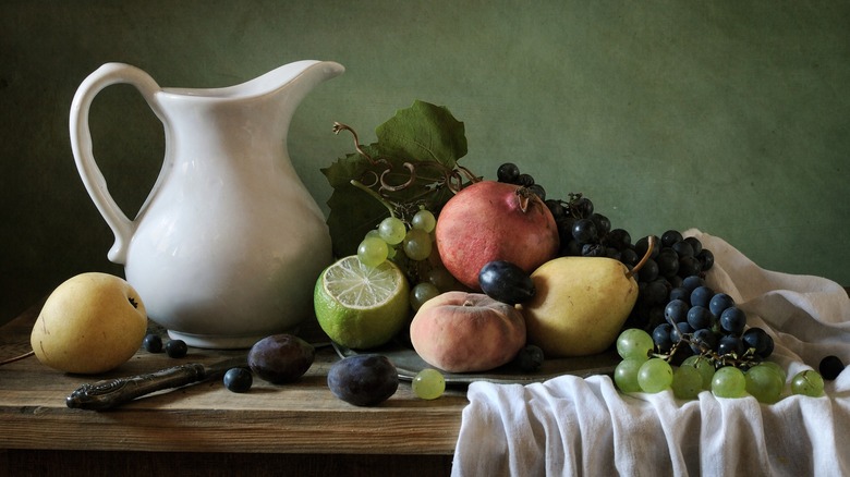 Still life painting of arranged fruit 