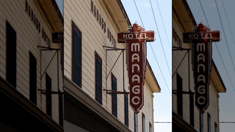 Manago Hotel sign