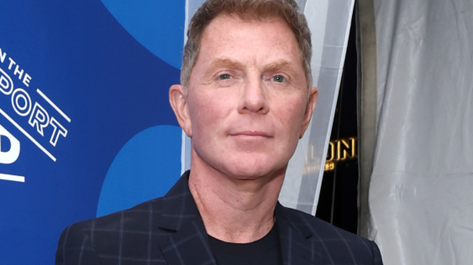 The One Thing Bobby Flay Absolutely Refuses To Do When Dining Out At Restaurants - Tasting Table