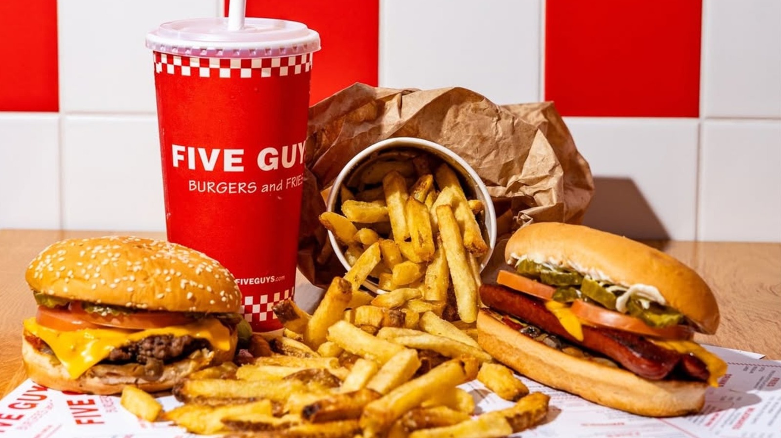 The Only Way You Should Be Reheating Five Guys Fries - Tasting Table