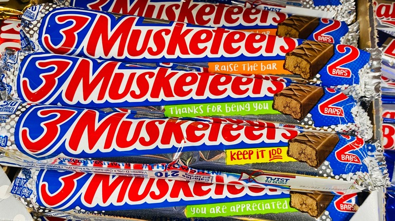 3 Musketeers candy bars