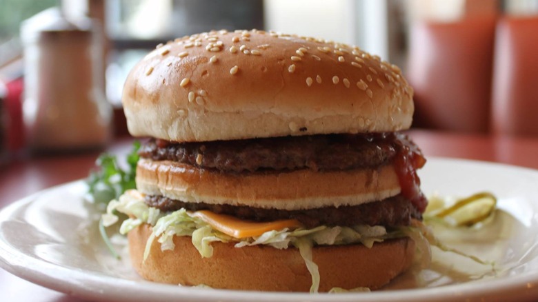 A Big Boy burger on a white plate