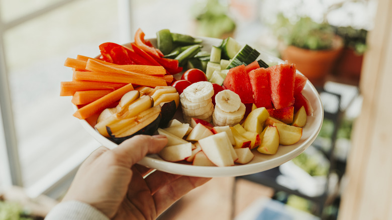plate of fruits and veggies