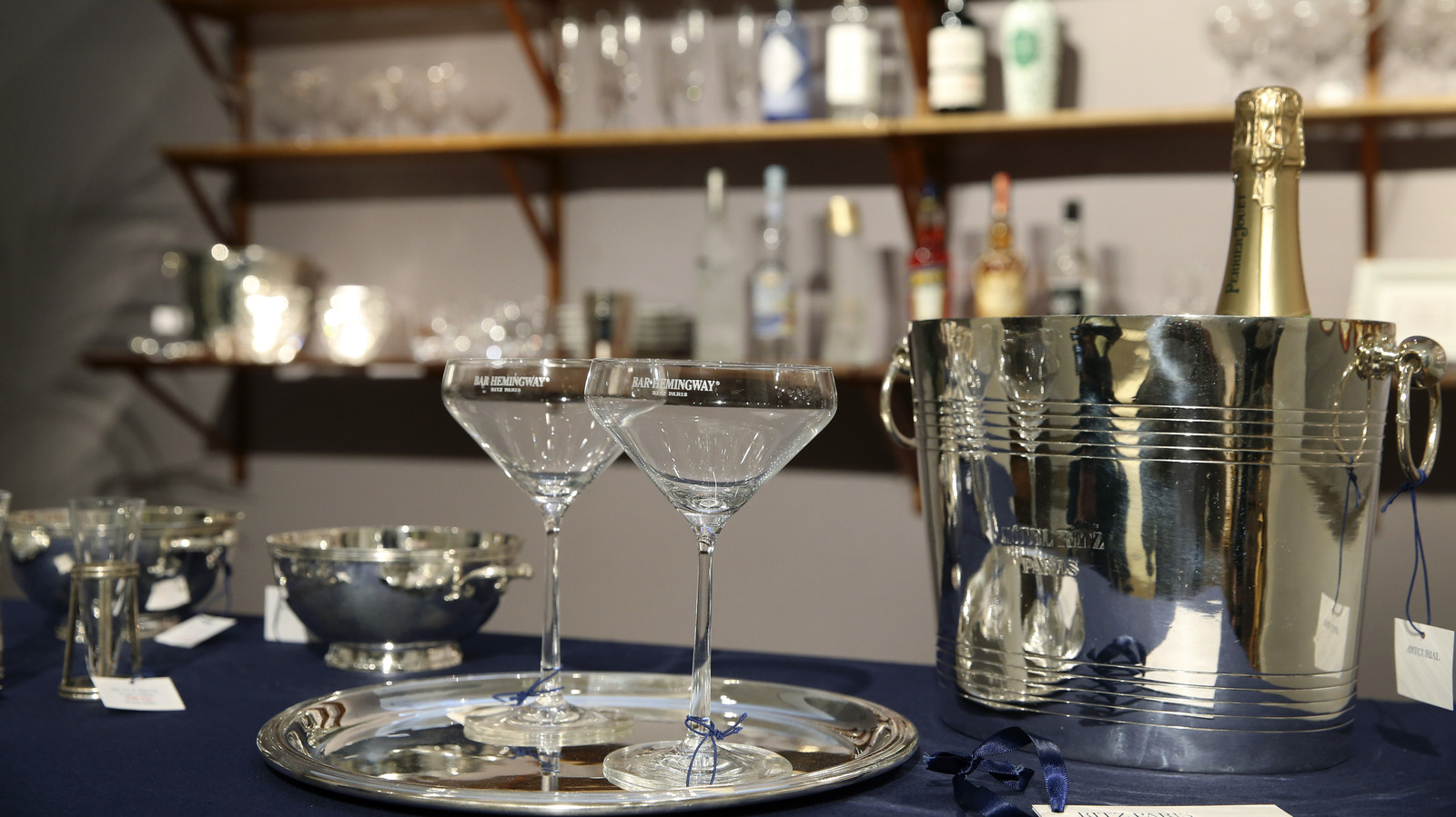 The Paris Bar Ernest Hemingway Made Famous Is Pure Literary Romance - Tasting Table