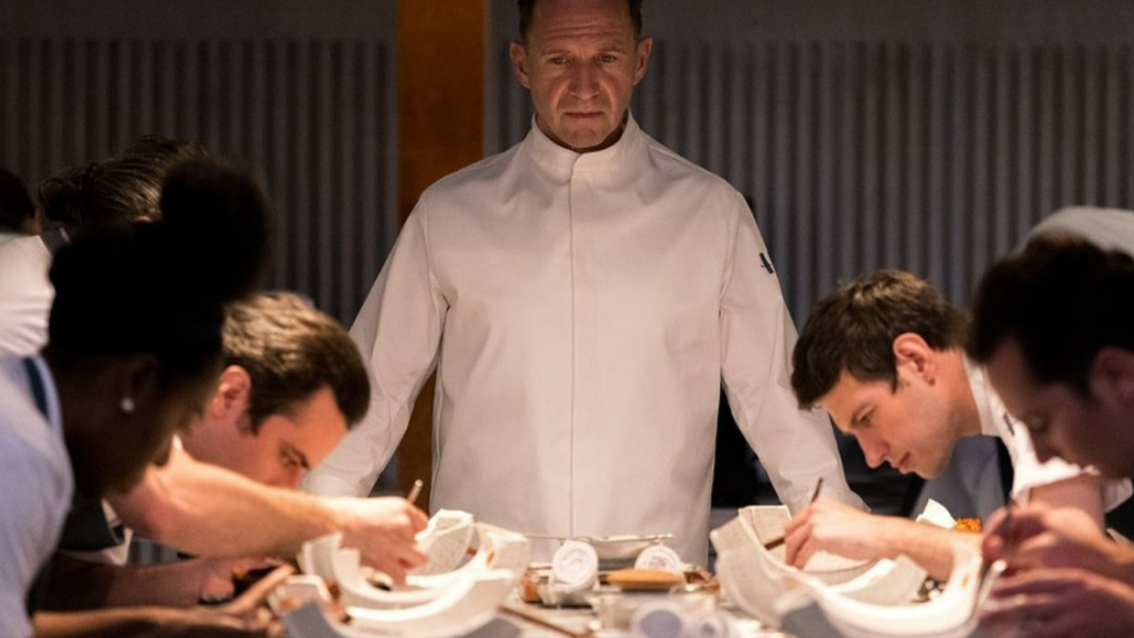 The Pivotal Scene Foreshadowed By The Menu's Iconic AmuseBouche