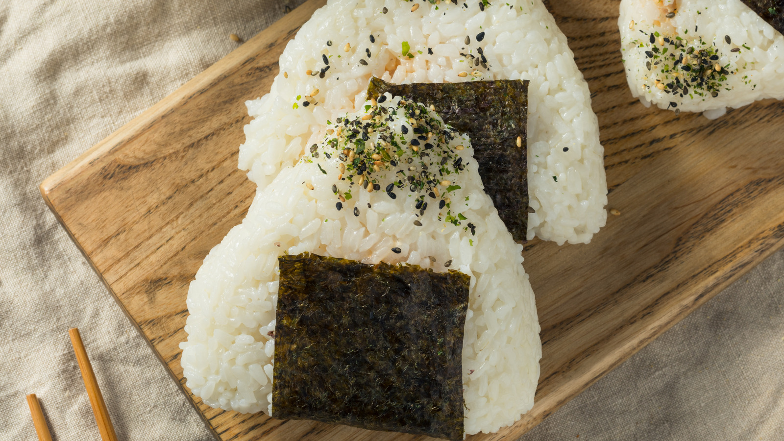 The Plastic Wrap Tip That Simplifies The Process Of Building Onigiri