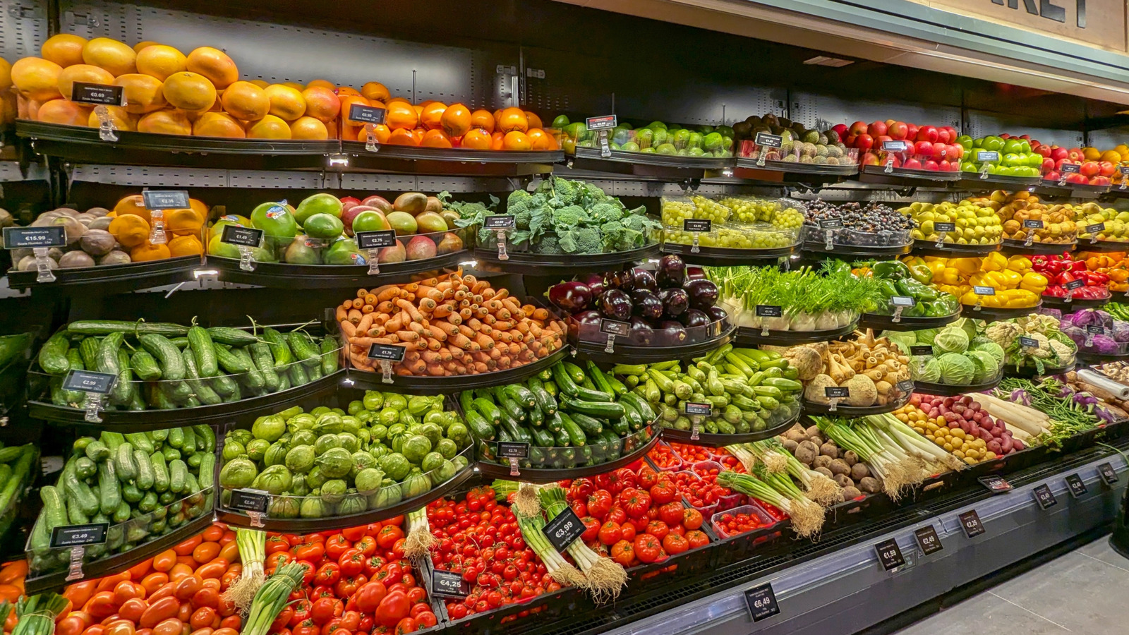 The Popular Crunchy Vegetable That Didn't Exist When Your Grandparents Were Growing Up - Tasting Table