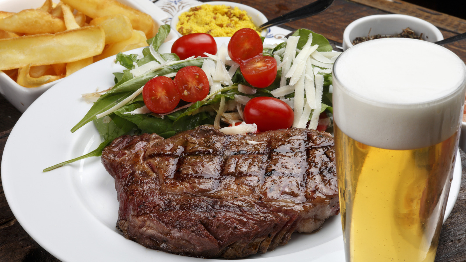 'The Prime Rib Was Out Of This World' — Customers Remember How Good This Steak Chain Was In The '80s