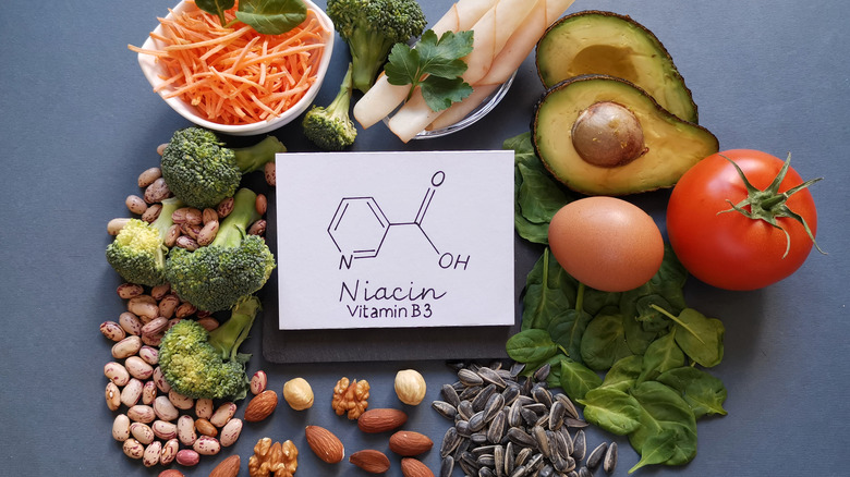 niacin diagram and veggies