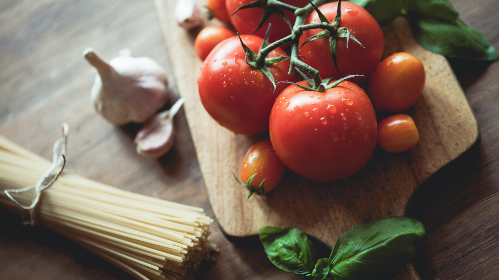 The Purported History Of Pairing Pasta And Tomatoes