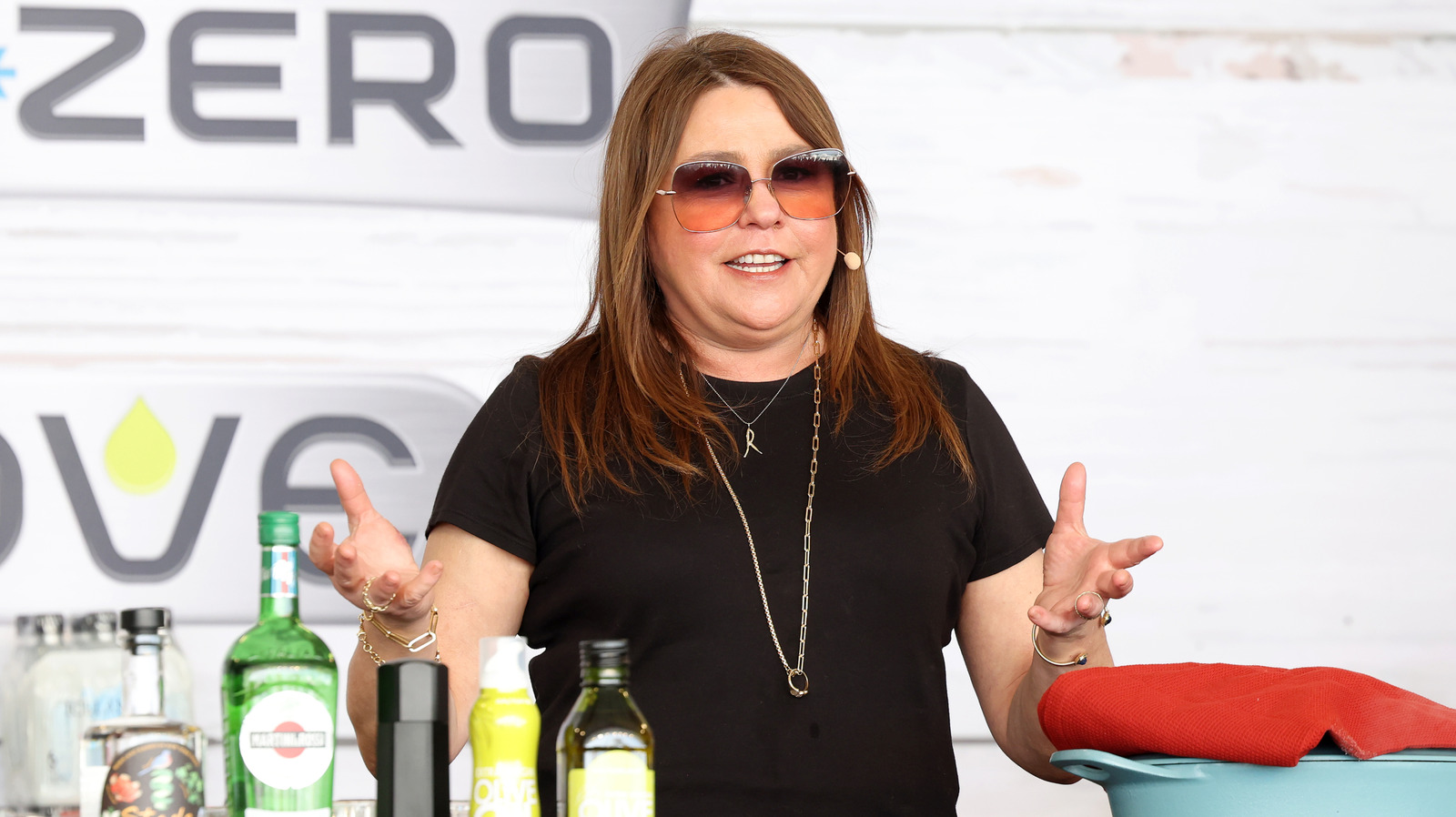 The Rachael Ray-Approved Trick That Makes Stuffing Cabbage Nice And Easy - Tasting Table