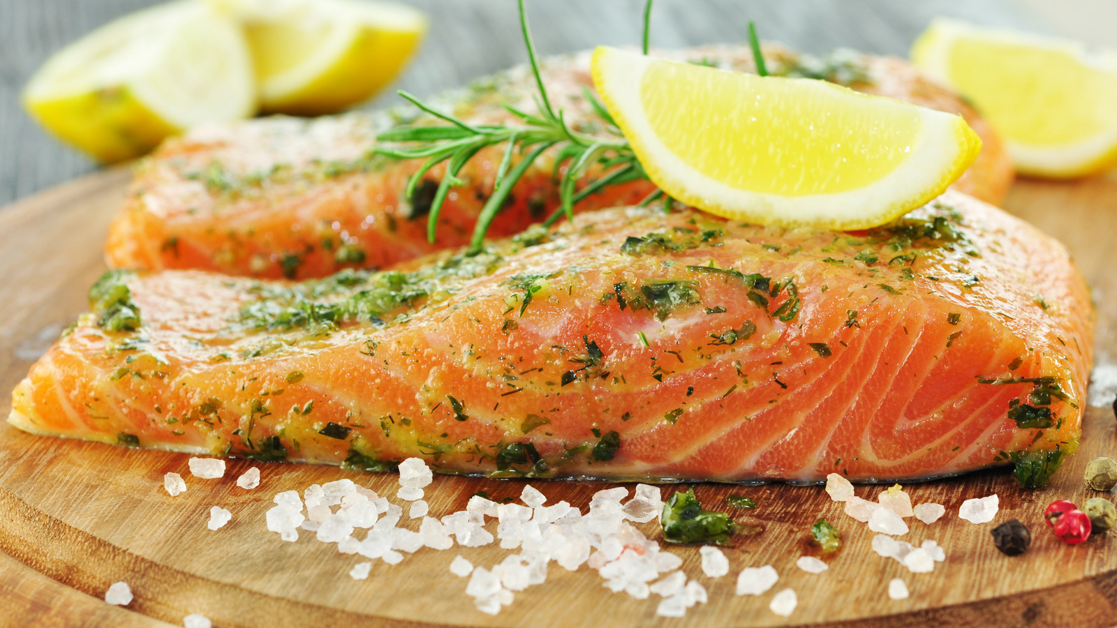 The Ready-To-Bake Sam's Club Seafood Dinner That Feeds 4 For Under $25 - Tasting Table