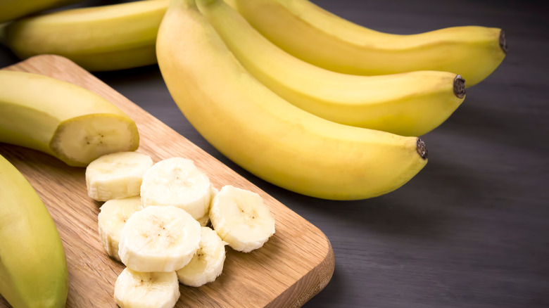 cut and whole bananas 