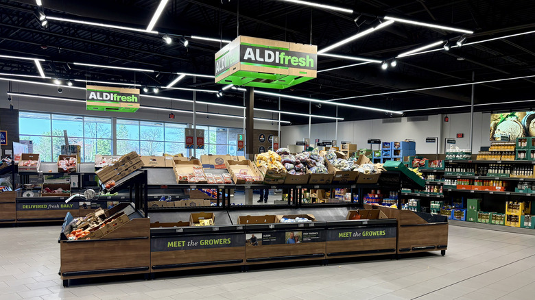 The produce aisle at Aldi