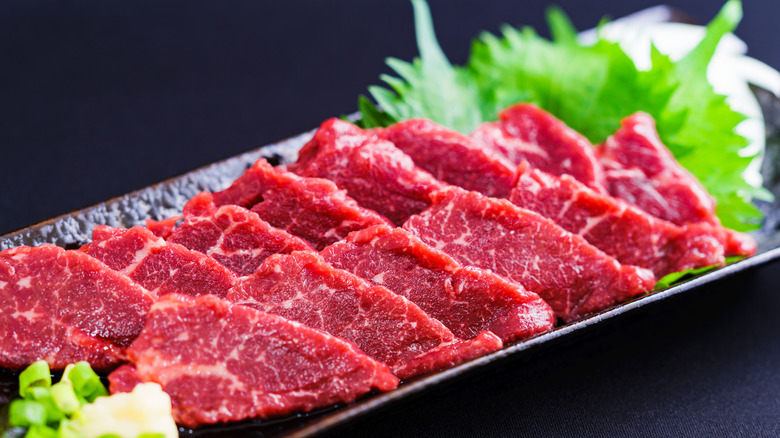 raw horse meat sashimi basashi