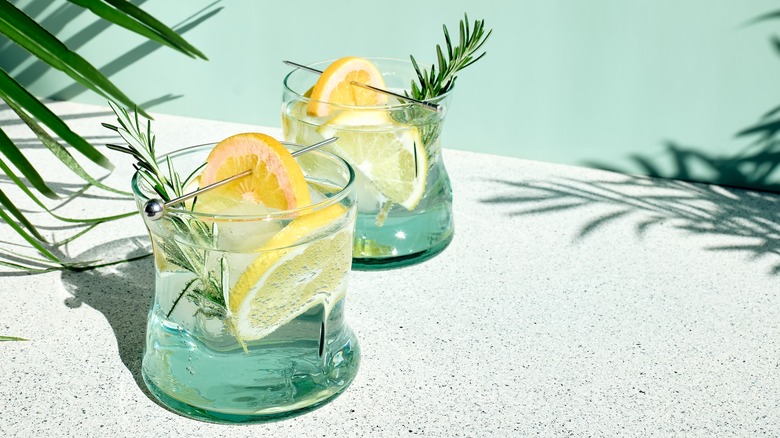 water glasses with lemon